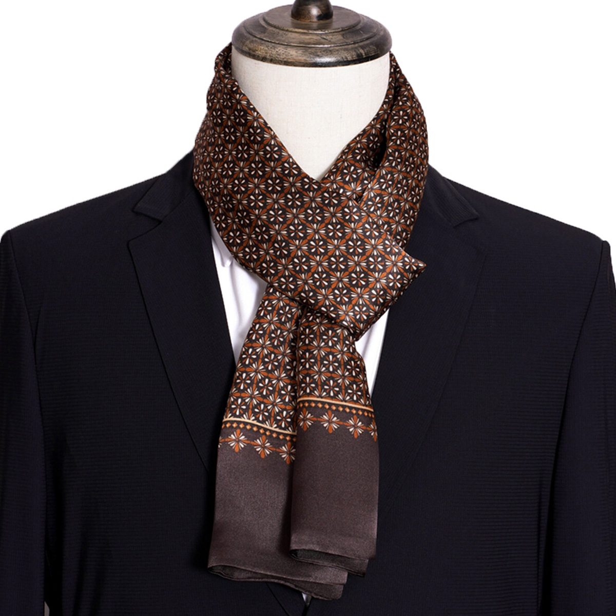 Nouveau foulard en soie à rayu - Men'S Accessories Premium avis et prix